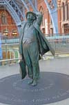 Photograph   london st pancras jon betjeman statue 